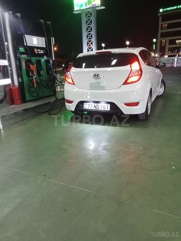 Hyundai Accent 2012, 400,000 km - 1.4 l - Bakı