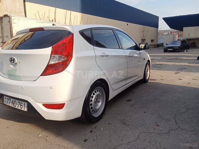 Hyundai Accent 2012, 400,000 km - 1.4 l - Bakı