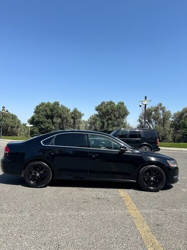 Volkswagen Passat 2012, 190,000 km - 2.5 l - Bakı