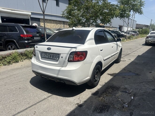 Kia Rio 2011, 284,584 km - 1.4 l - Bakı