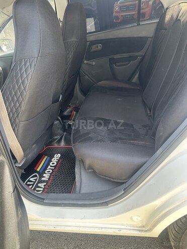 Kia Rio 2011, 284,584 km - 1.4 l - Bakı