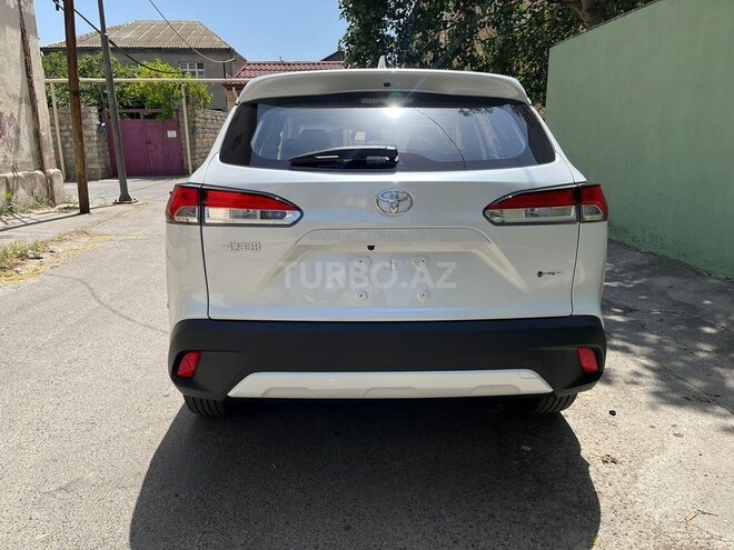 Toyota Corolla Cross 2025, 0 km - 2.0 л - Bakı