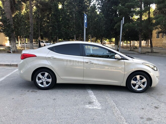 Hyundai Elantra 2011, 193,000 km - 1.8 л - Sumqayıt