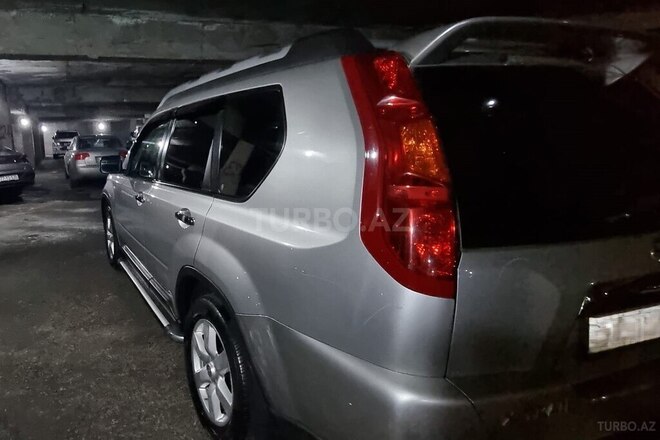 Nissan X-Trail 2010, 136,000 km - 2.5 l - Bakı
