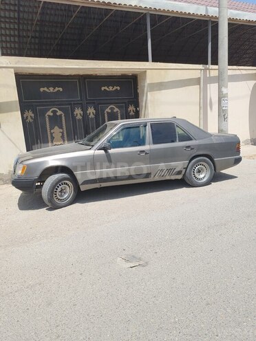 Mercedes E 200 d 1991, 265,398 km - 2.0 l - Bakı