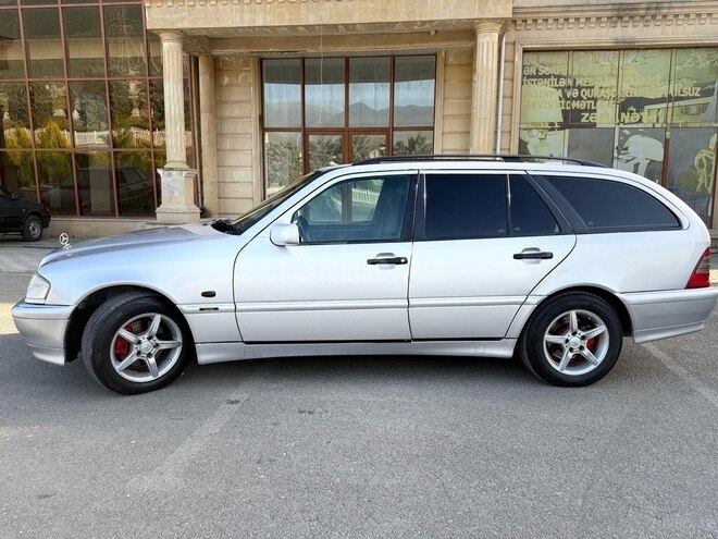 Mercedes C 180 1999, 354,000 km - 1.8 l - İsmayıllı
