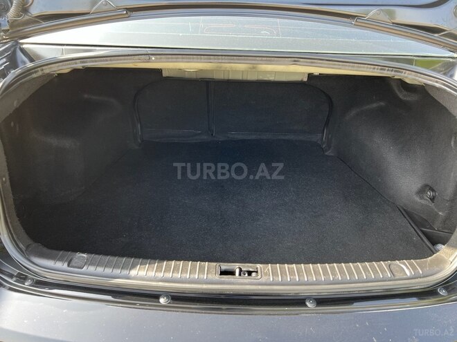 Hyundai Sonata-17
