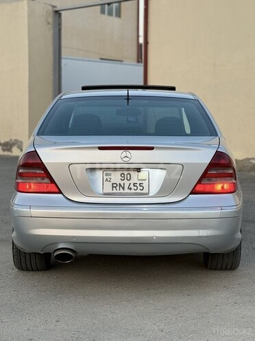 Mercedes C 230 2006, 218,000 km - 2.5 л - Bakı