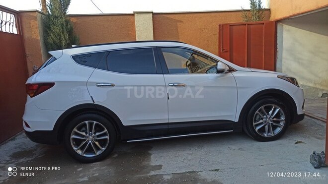 Hyundai Santa Fe 2016, 156,000 km - 2.0 л - Bakı