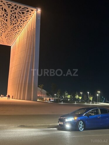 Kia Forte 2017, 173,809 km - 2.0 l - Bakı