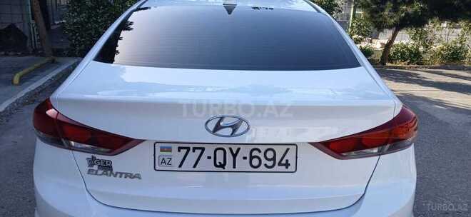 Hyundai Elantra 2016, 136,635 km - 2.0 л - Bakı