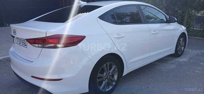 Hyundai Elantra 2016, 136,635 km - 2.0 л - Bakı