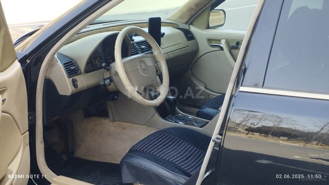 Mercedes C 230 1998, 250,000 km - 2.3 l - Sumqayıt