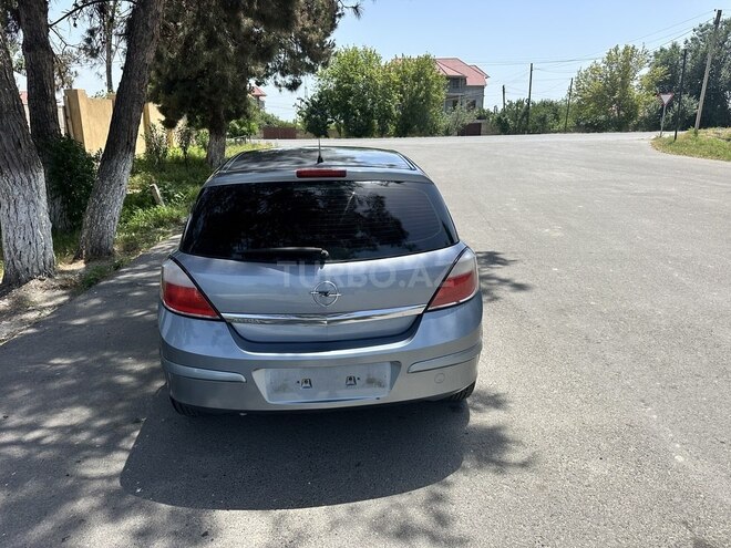 Opel Astra 2004, 135,800 km - 1.2 l - Göyçay