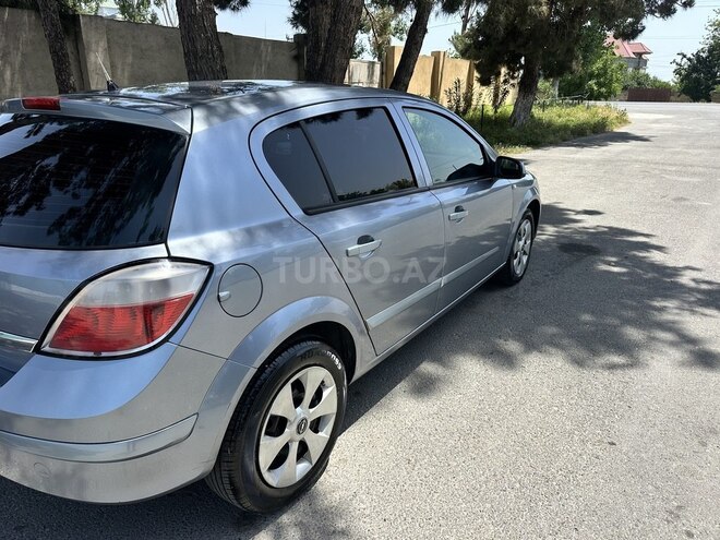 Opel Astra 2004, 135,800 km - 1.2 l - Göyçay