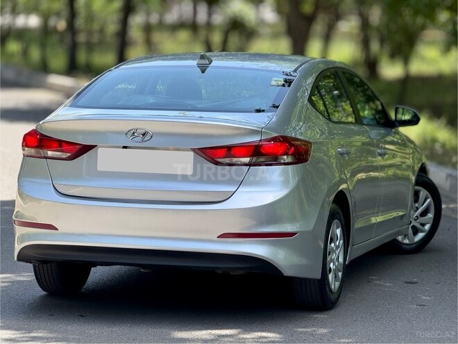 Hyundai Elantra 2017, 141,000 km - 2.0 л - Gəncə