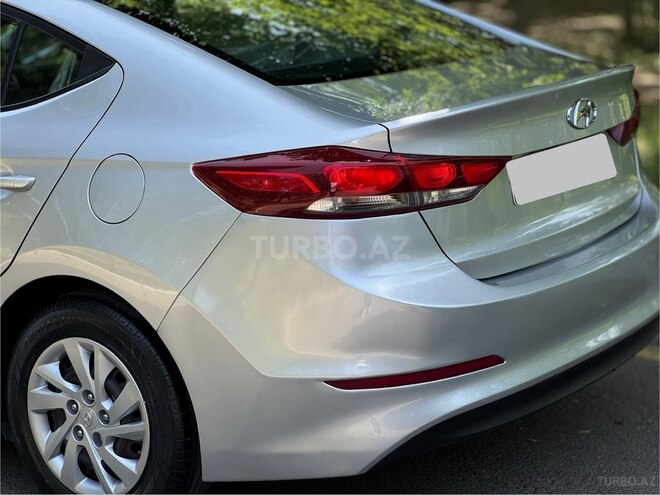 Hyundai Elantra 2017, 141,000 km - 2.0 л - Gəncə