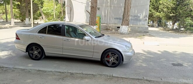 Mercedes C 240 2002, 349,910 km - 2.4 l - Sumqayıt