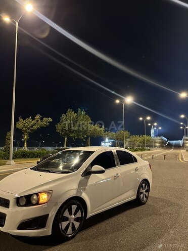 Chevrolet Aveo-3
