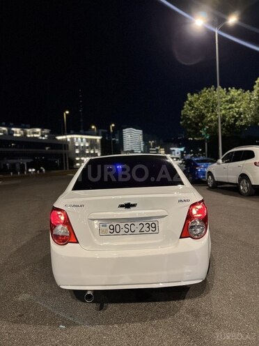 Chevrolet Aveo-7