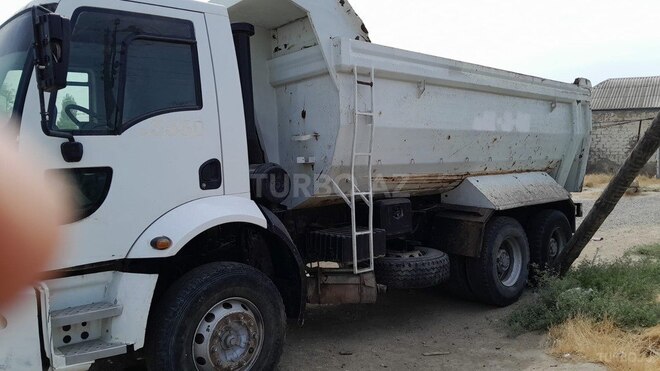 Ford Cargo 2008, 180,000 km - 7.5 l - Bakı