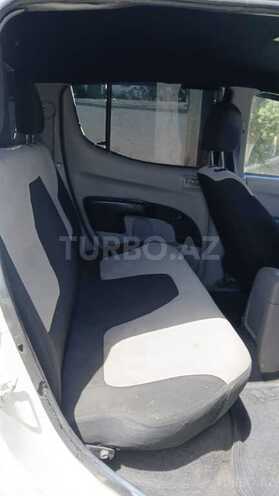 Mitsubishi L200 2011, 325,843 km - 2.5 l - Sumqayıt
