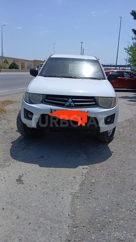 Mitsubishi L200 2011, 325,843 km - 2.5 l - Sumqayıt