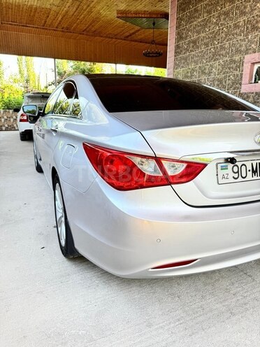 Hyundai Sonata 2011, 186,000 km - 2.4 l - Ucar
