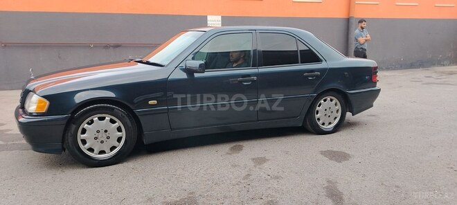 Mercedes C 180 1997, 425,000 km - 1.8 l - Bakı