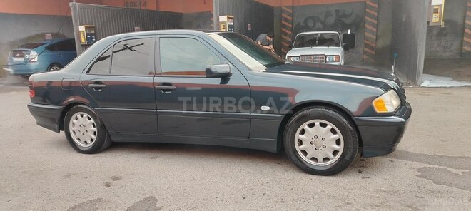 Mercedes C 180 1997, 425,000 km - 1.8 l - Bakı