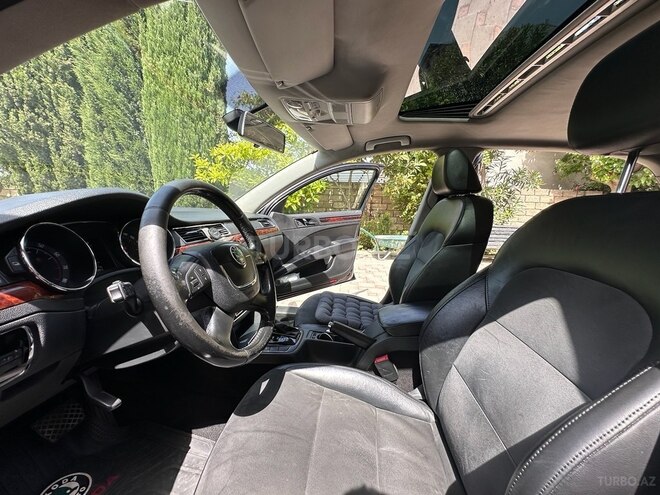 Skoda Superb 2011, 157,000 km - 1.8 л - Bakı