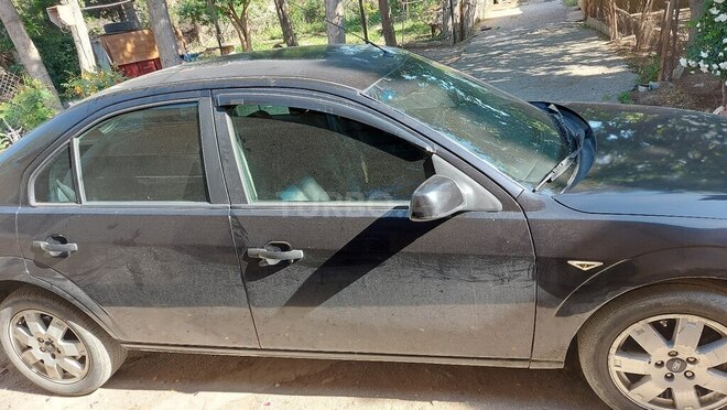 Ford Mondeo 2005, 450,000 km - 2.0 l - Bakı