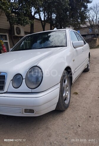 Mercedes E 200 1997, 287,000 km - 2.0 l - Lənkəran