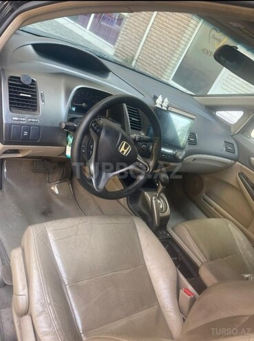 Honda Civic 2008, 318,000 km - 1.3 л - Bakı