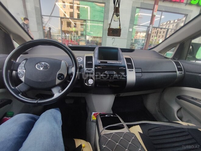 Toyota Prius 2008, 241,632 km - 1.5 l - 