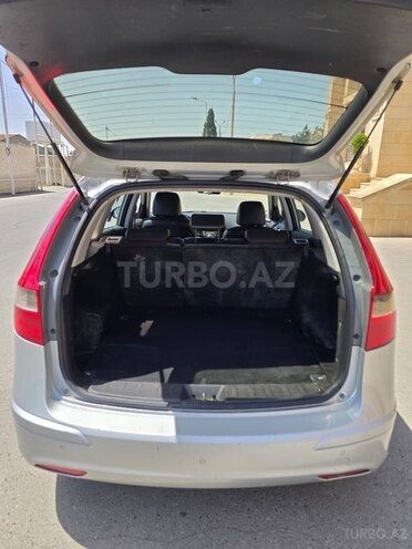 Hyundai i30 2011, 379,000 km - 1.6 l - Bakı