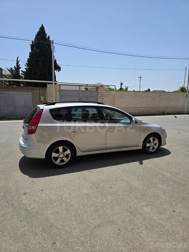Hyundai i30 2011, 379,000 km - 1.6 l - Bakı
