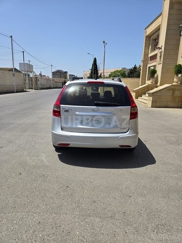 Hyundai i30 2011, 379,000 km - 1.6 l - Bakı