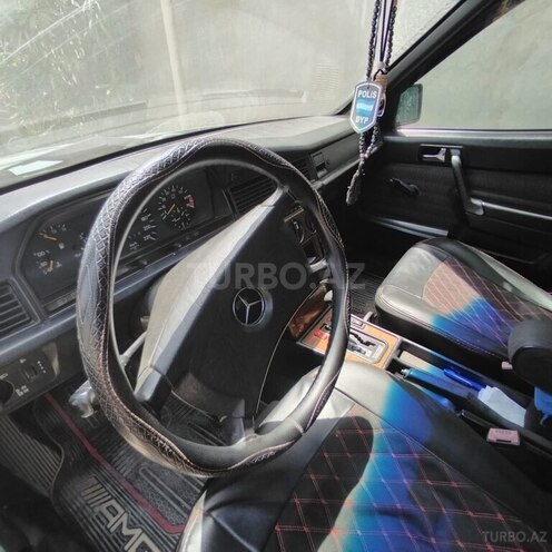 Mercedes 190 1991, 22,000 km - 2.3 л - Bakı