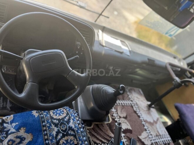 Isuzu Bogdan 2008, 350,000 km - 4.6 l - Gəncə
