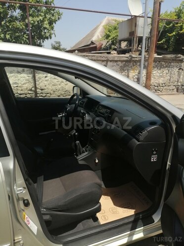 Toyota Corolla 2006, 214,000 km - 1.4 l - Göyçay