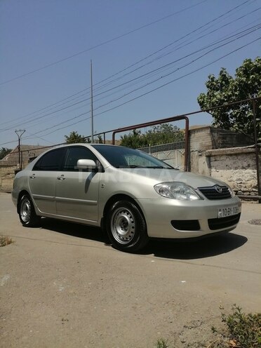 Toyota Corolla 2006, 214,000 km - 1.4 l - Göyçay