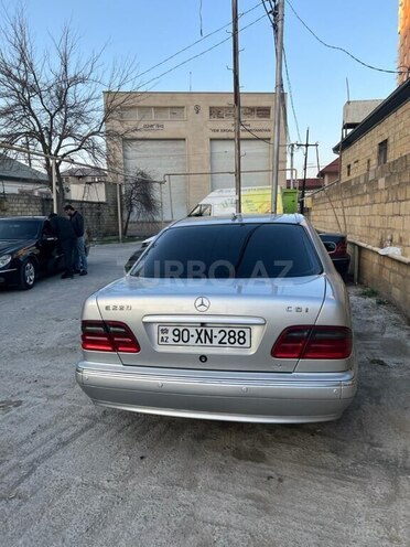 Mercedes E 220 d 1999, 625,866 km - 2.2 л - Bakı