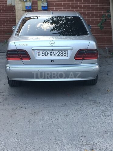 Mercedes E 220 d 1999, 625,866 km - 2.2 л - Bakı