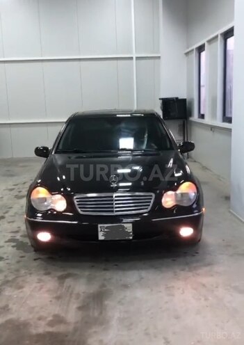 Mercedes C 240 2001, 359,866 km - 2.6 л - Xudat