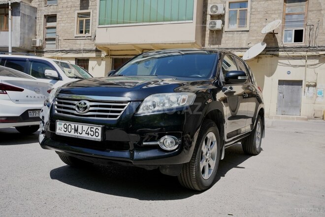 Toyota RAV4 2011, 140,000 km - 2.0 l - Bakı