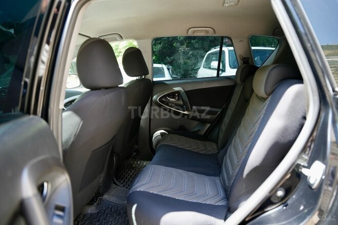 Toyota RAV4 2011, 140,000 km - 2.0 l - Bakı