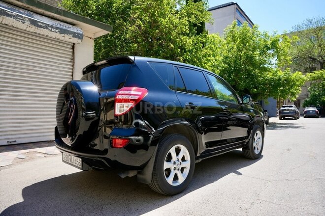 Toyota RAV4 2011, 140,000 km - 2.0 l - Bakı