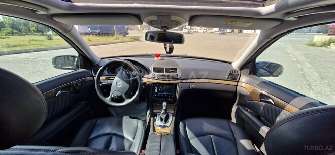 Mercedes E 320 2004, 267,888 km - 3.2 l - Masallı