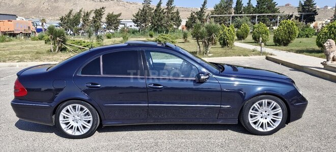 Mercedes E 320 2004, 267,888 km - 3.2 l - Masallı